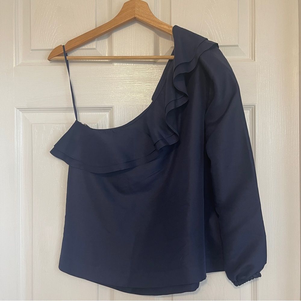 J.Crew One Shoulder Ruffle Blouse Sz 8 Gently Loved - Picture 8 of 8